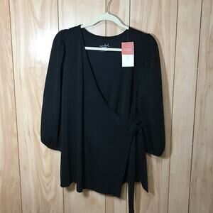 Isabel by Ingrid + Isabel Black V-Neck 3/4 Sleeve Nursing Wrap Top M